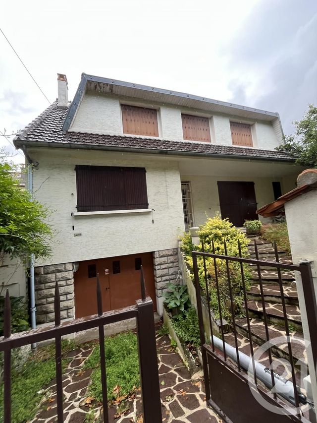 maison à vendre - 6 pièces - 110.25 m2 - ST MAUR DES FOSSES - 94 - ILE-DE-FRANCE - Century 21 La Pie